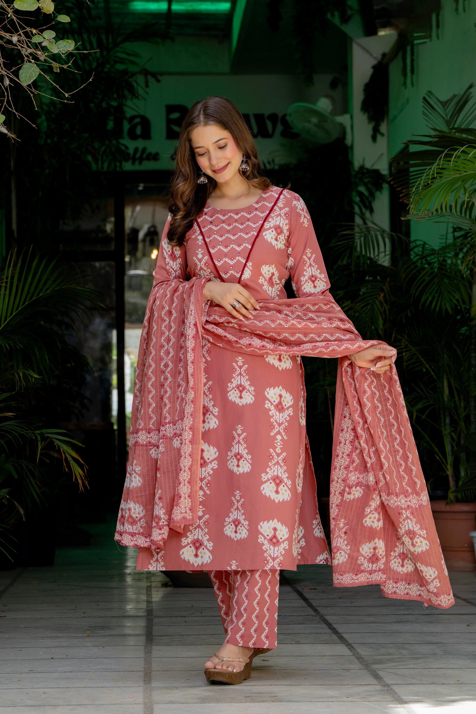 Blush Pink Ethnic Printed Kurta Pant Set with Dupatta