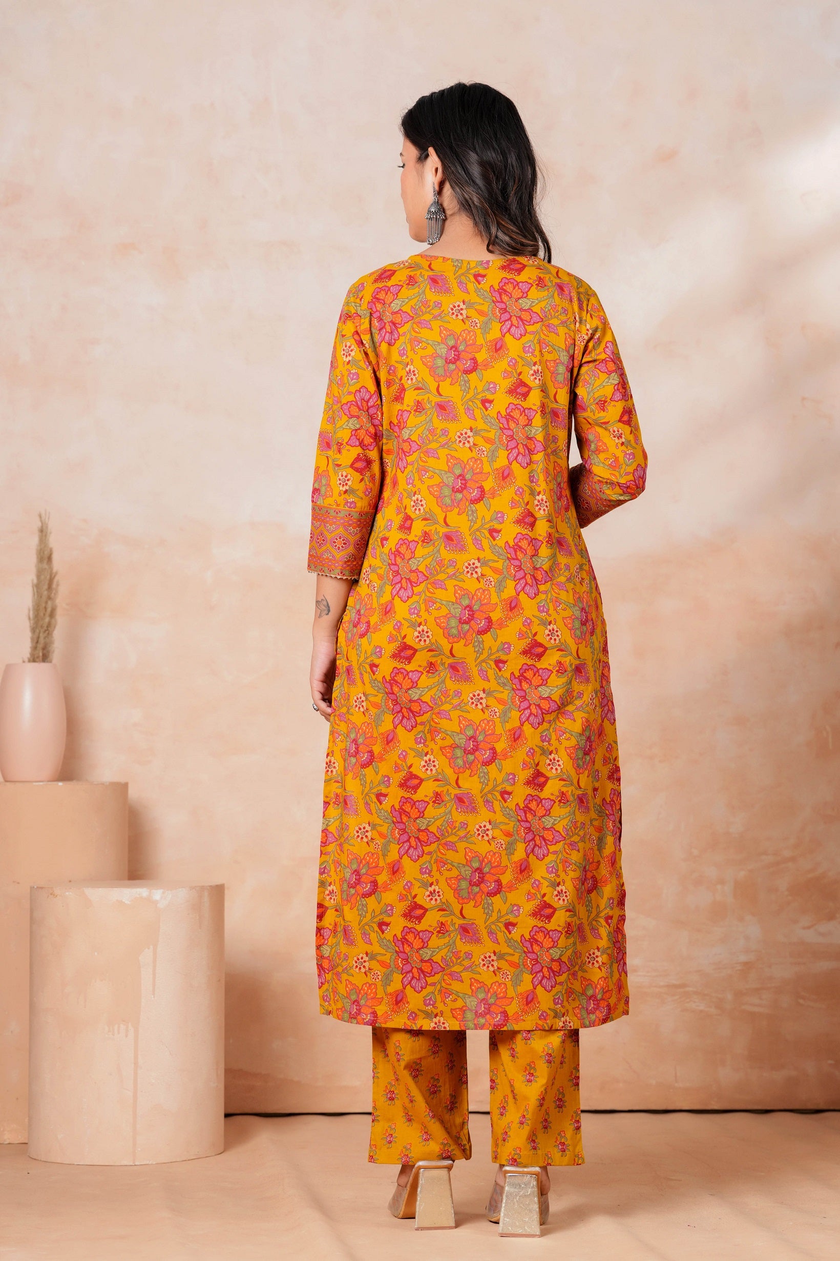 Kurta Pant Dupatta Set