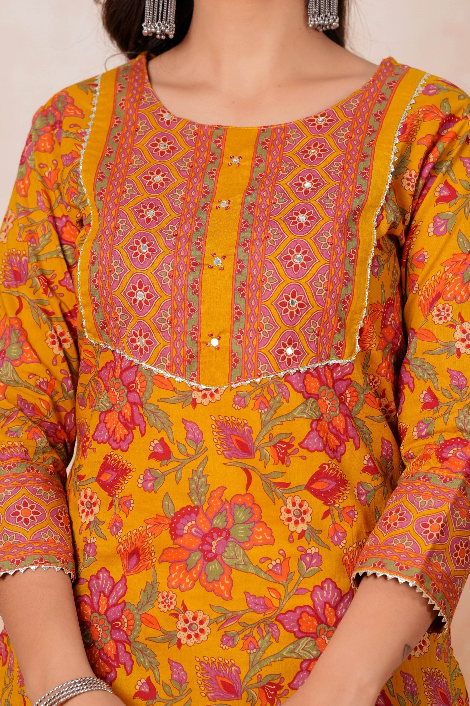 Kurta Pant Dupatta Set