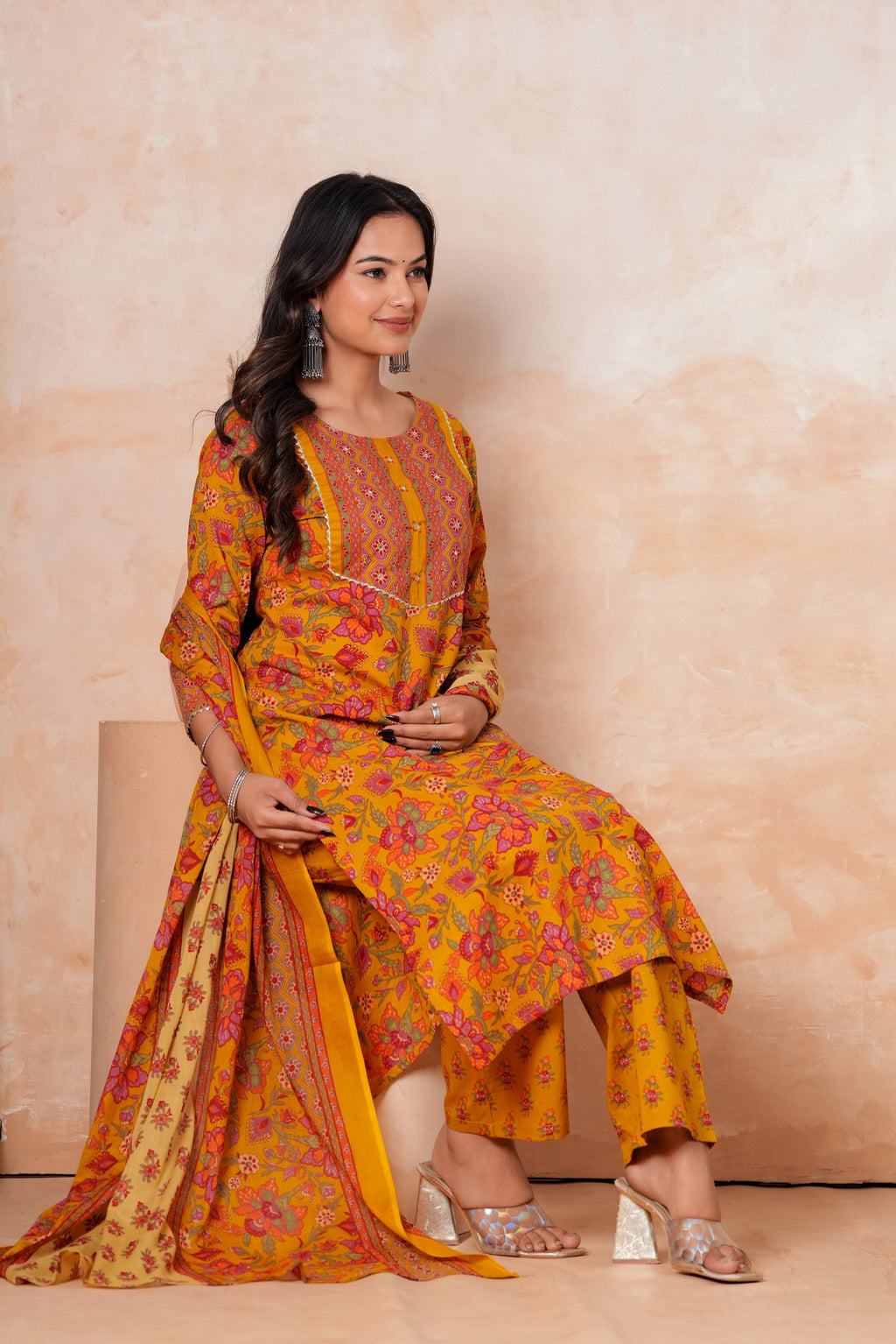 Kurta Pant Dupatta Set