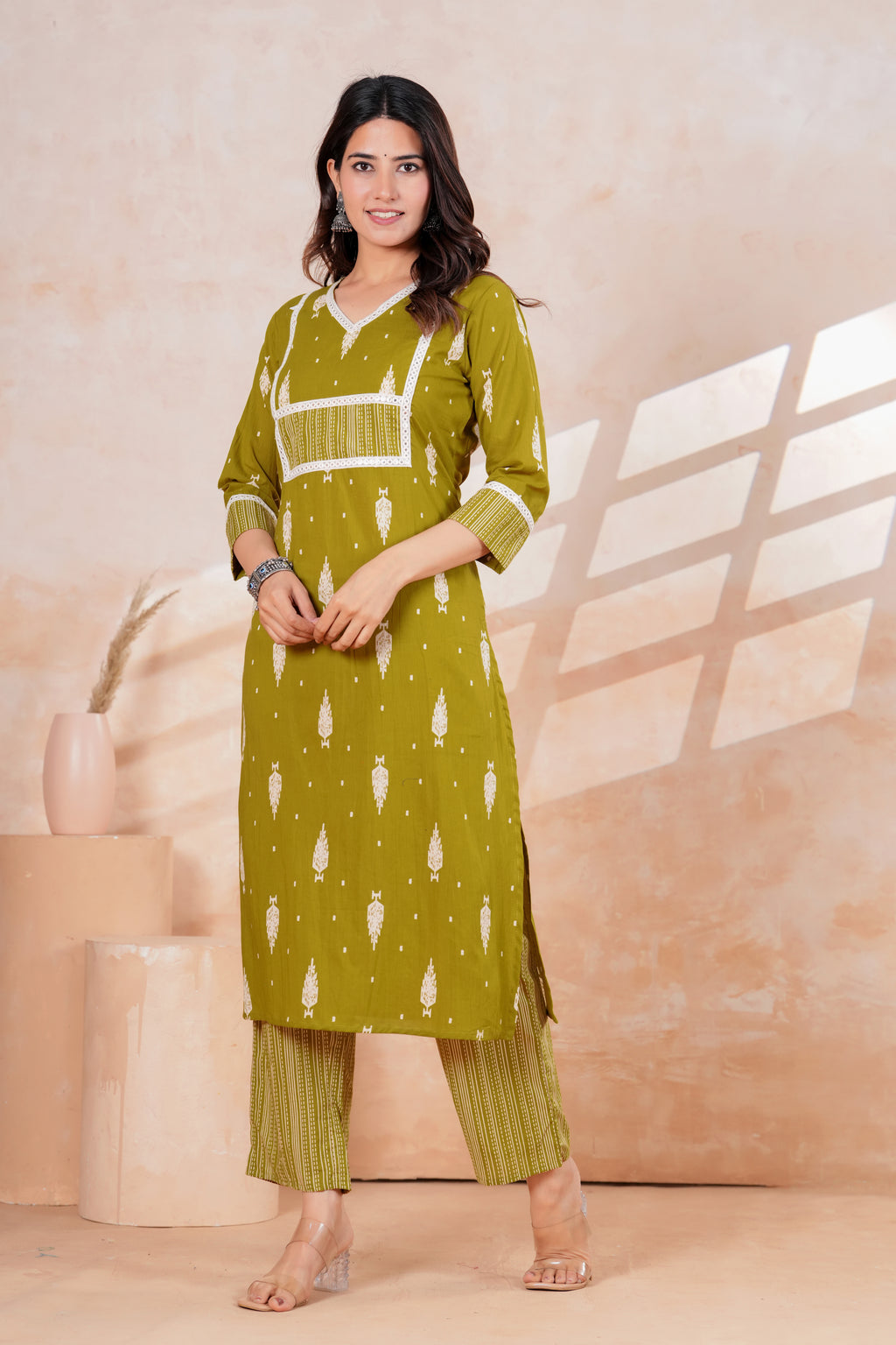 Olive Green Printed Kurta Pant Set | Straight Kurta