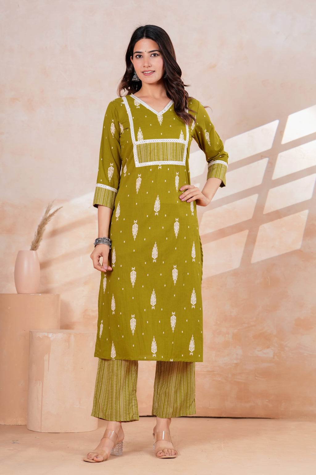 Olive Green Printed Kurta Pant Set | Straight Kurta
