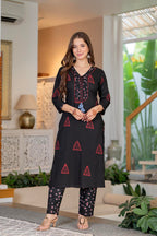 Women Pure Cotton Embroidered Kurta Sets With Dupatta