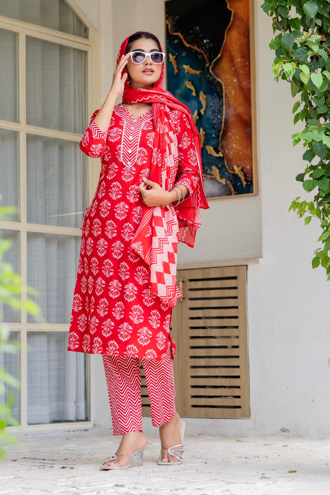 Women Ethnic Motifs Printed Regular Pure Cotton Kurta with Trousers & With Dupatta