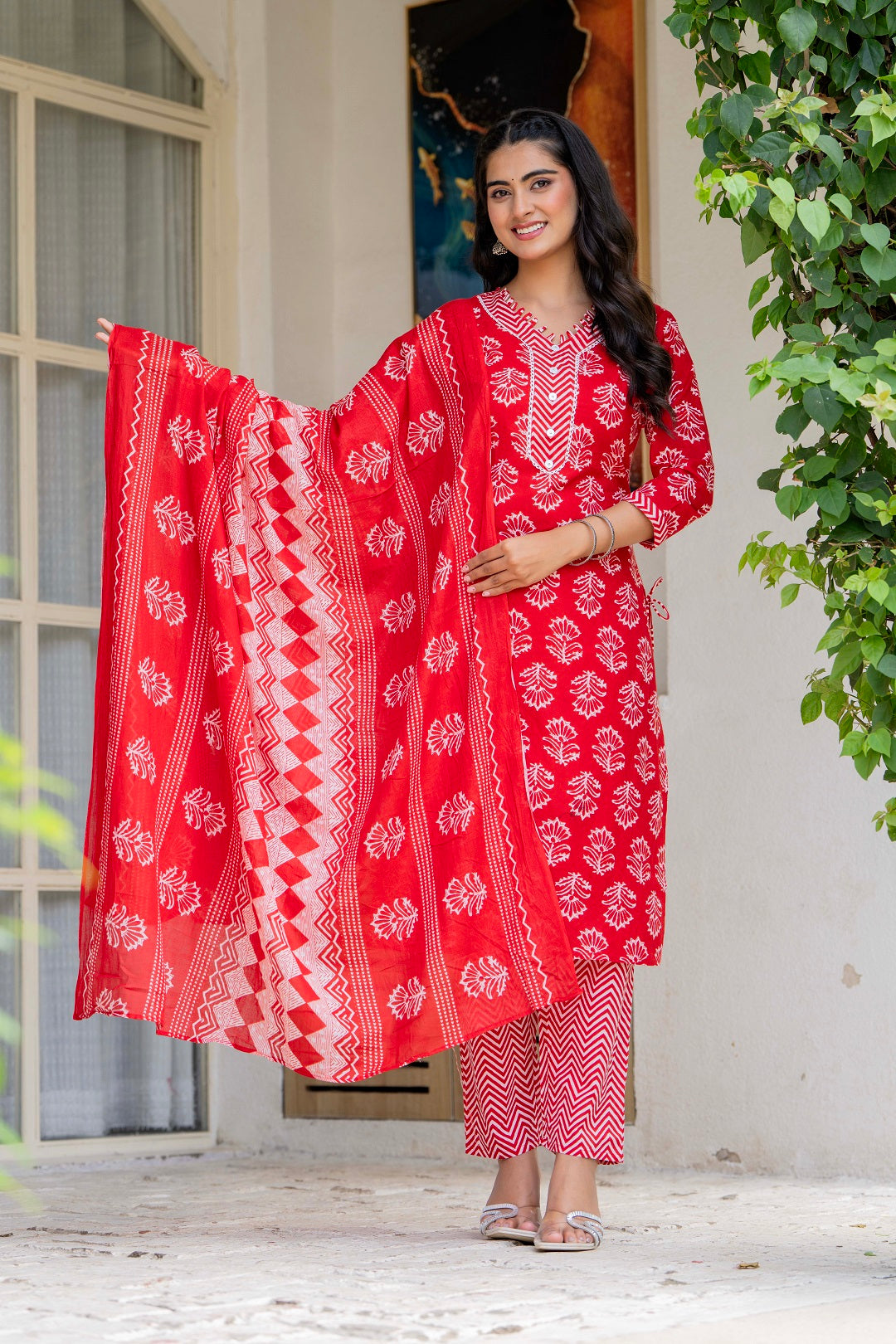 Women Ethnic Motifs Printed Regular Pure Cotton Kurta with Trousers & With Dupatta