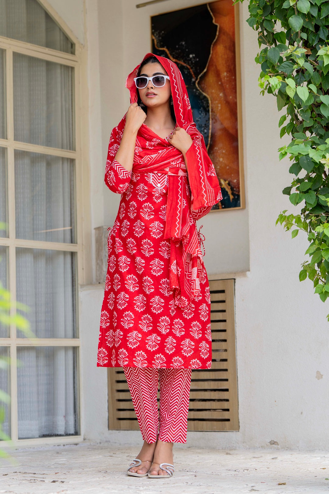 Women Ethnic Motifs Printed Regular Pure Cotton Kurta with Trousers & With Dupatta