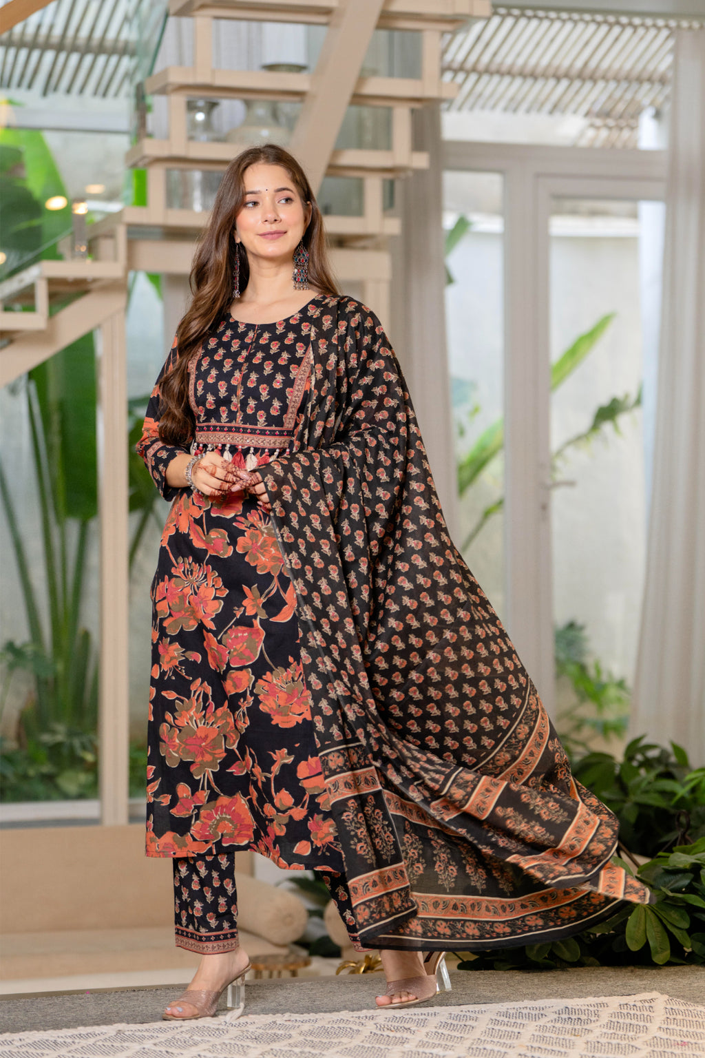 Women Pure Cotton Printed Kurta Sets With Dupatta