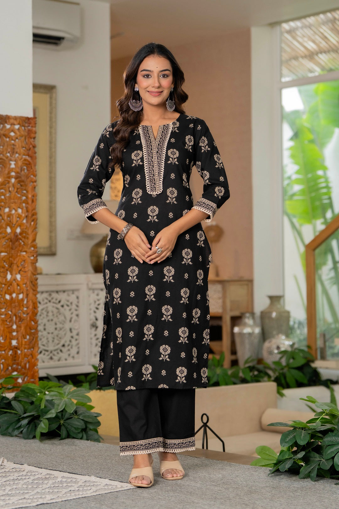 Women Printed Regular Pure Cotton Kurta with Trousers & Dupatta