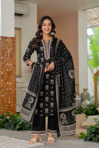 Women Printed Regular Pure Cotton Kurta with Trousers & Dupatta