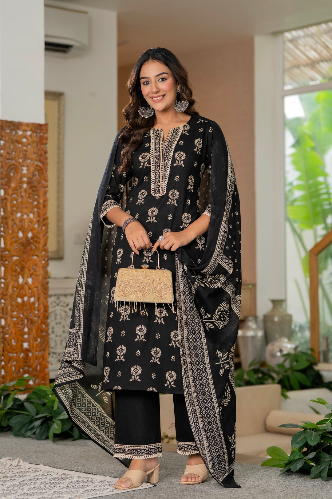 Women Printed Regular Pure Cotton Kurta with Trousers & Dupatta