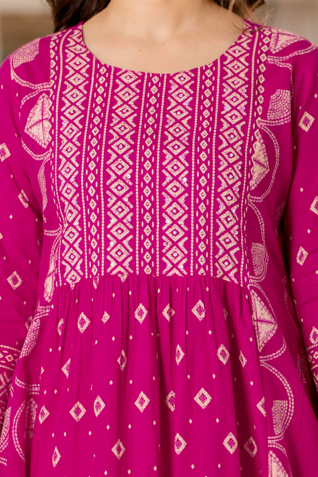 Jaipur Sarai Magenta Pink Cotton Kurta Set With Traditional Prints