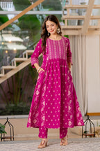 Jaipur Sarai Magenta Pink Cotton Kurta Set With Traditional Prints