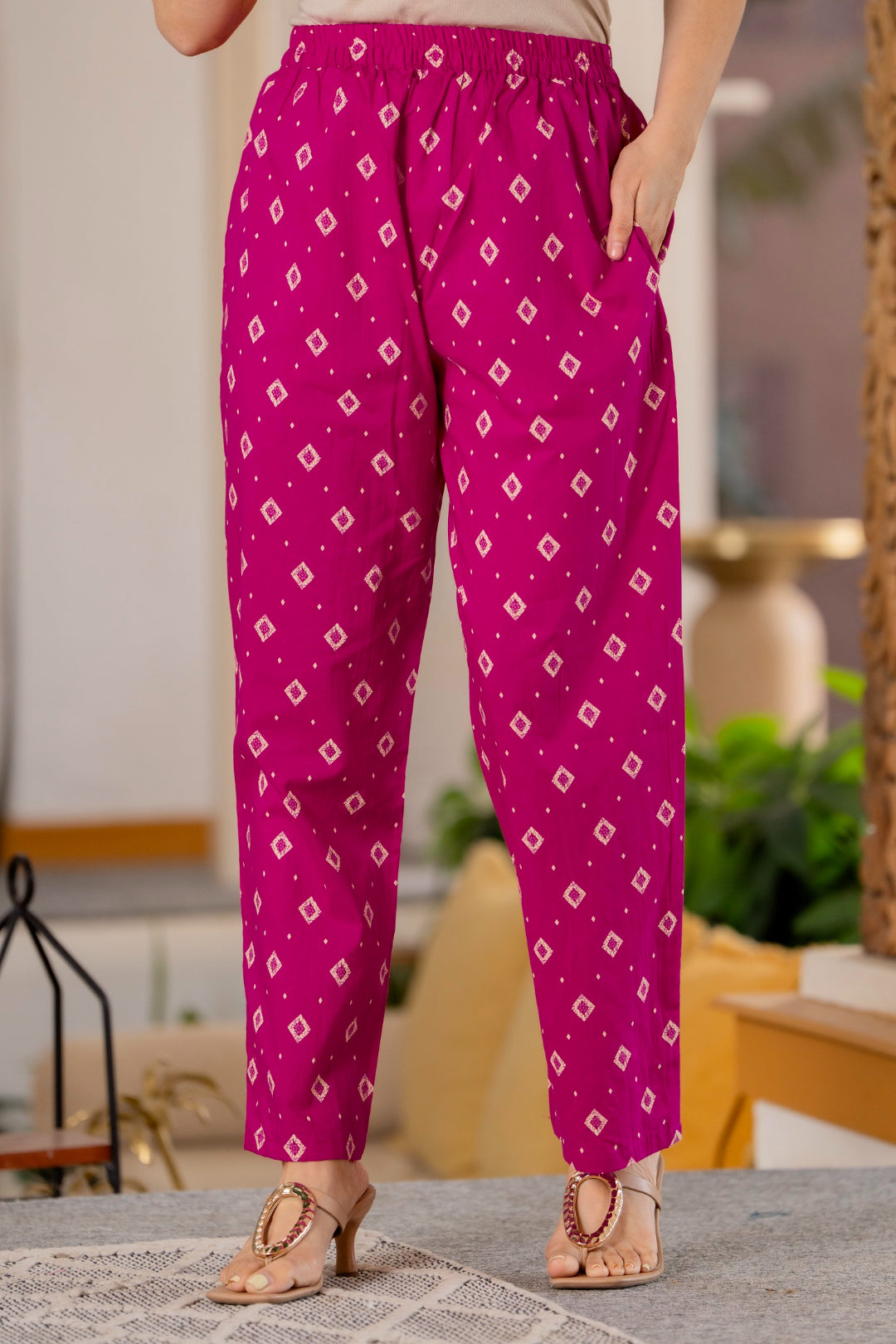 Jaipur Sarai Magenta Pink Cotton Kurta Set With Traditional Prints