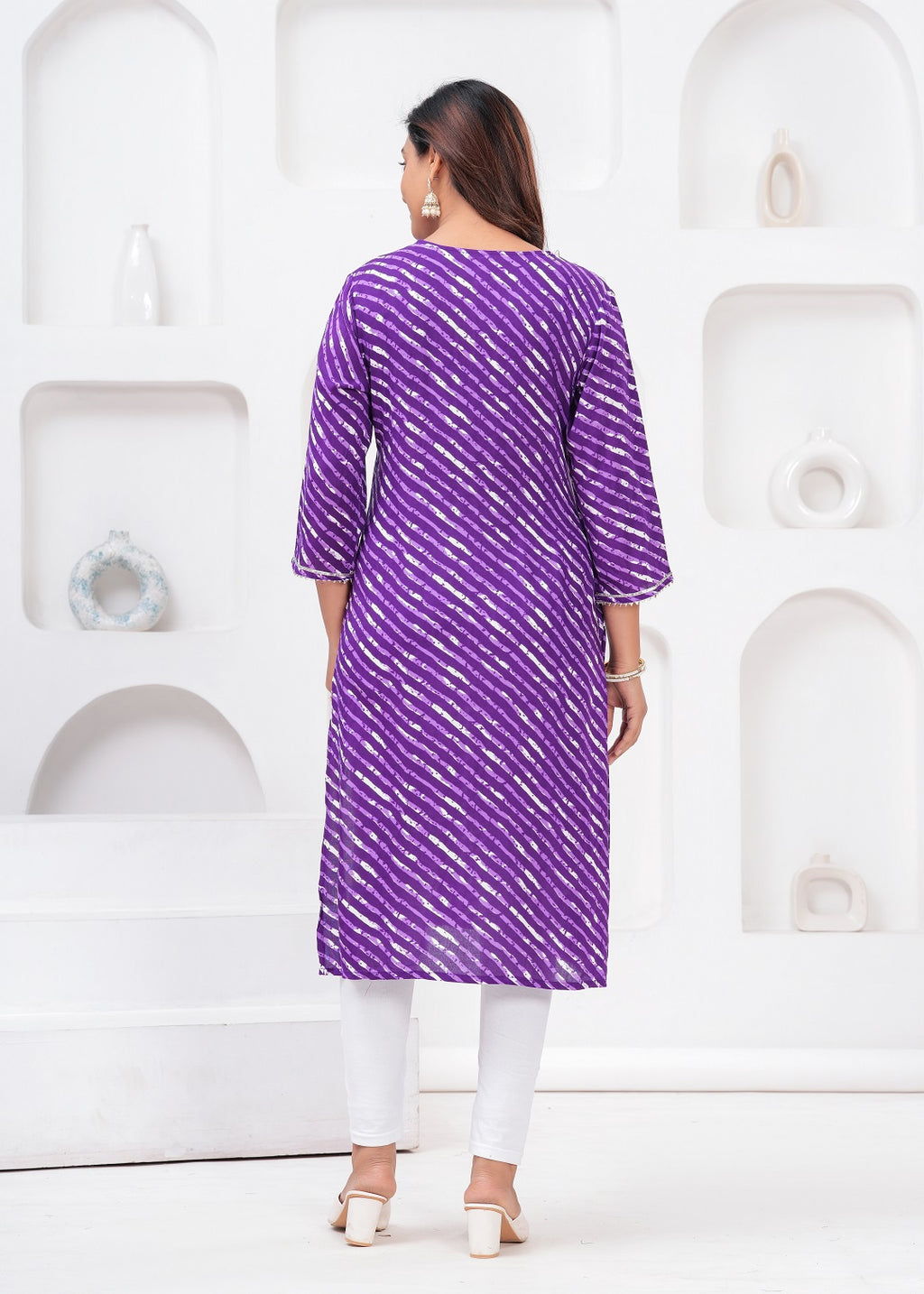 Women’s Purple Leheriya Printed Straight Kurti with Embroidery