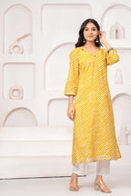 Mustard Yellow Printed Straight Kurta with V-Neck