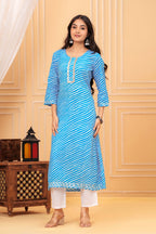 Blue Printed Straight Kurta with Round Neck