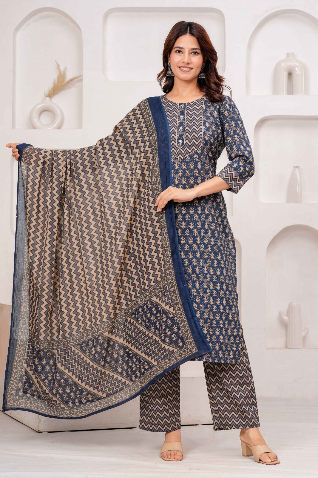 Navy Blue Printed Kurta Pant Dupatta Set with 3/4 Sleeves