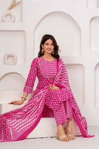 Pink Printed Kurta Pant Dupatta Set with 3/4 Sleeve