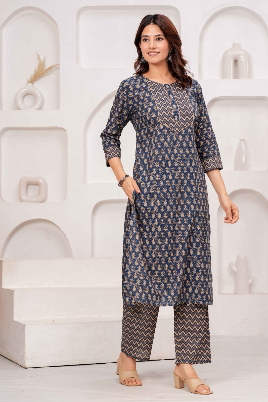 Navy Blue Printed Kurta Pant Dupatta Set with 3/4 Sleeves