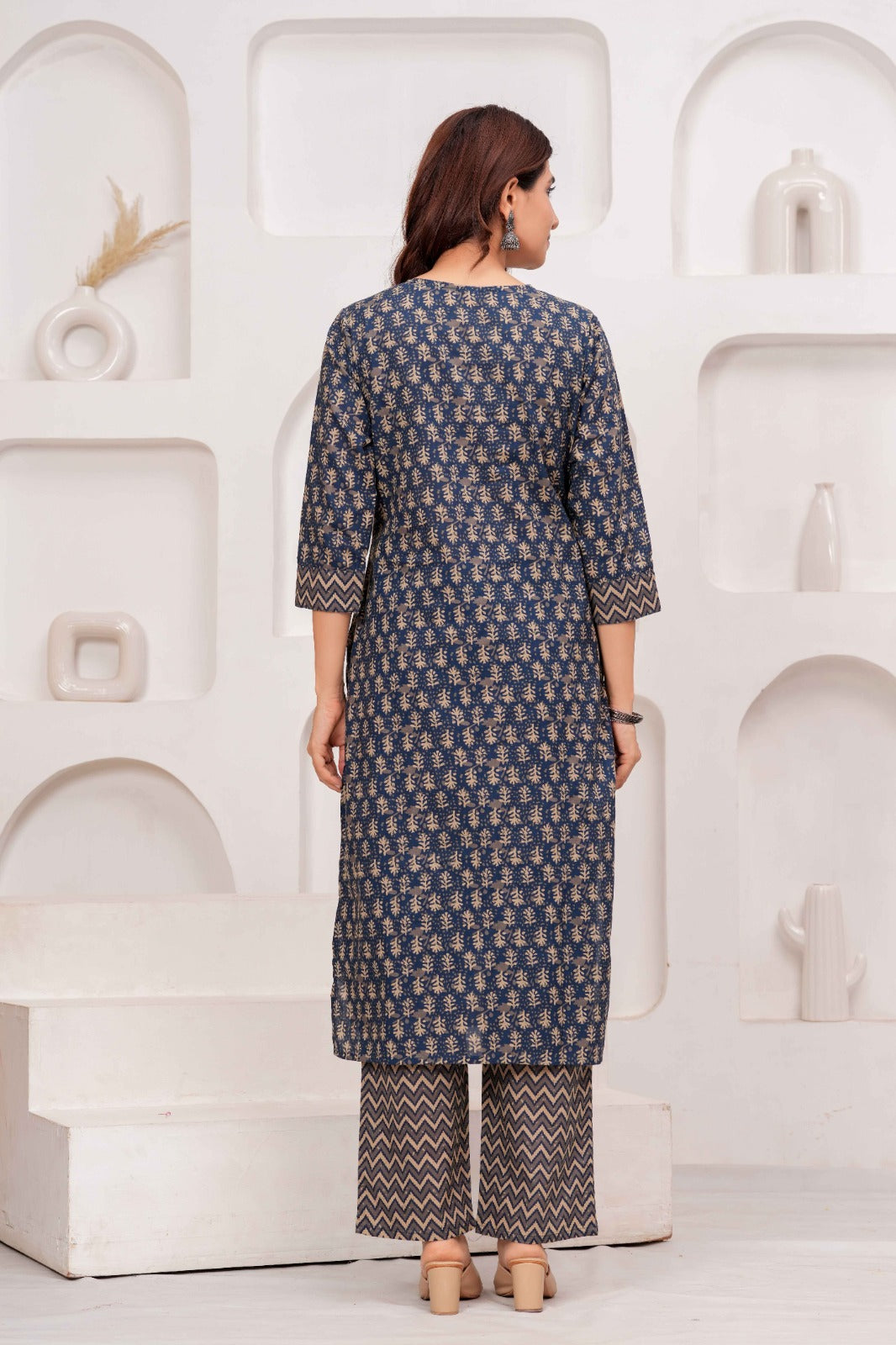 Navy Blue Printed Kurta Pant Dupatta Set with 3/4 Sleeves