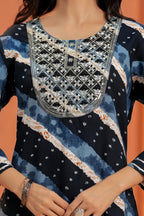 Printed Straight Kurta with White Pant | 3/4 Sleeve Ethnic Kurta Set