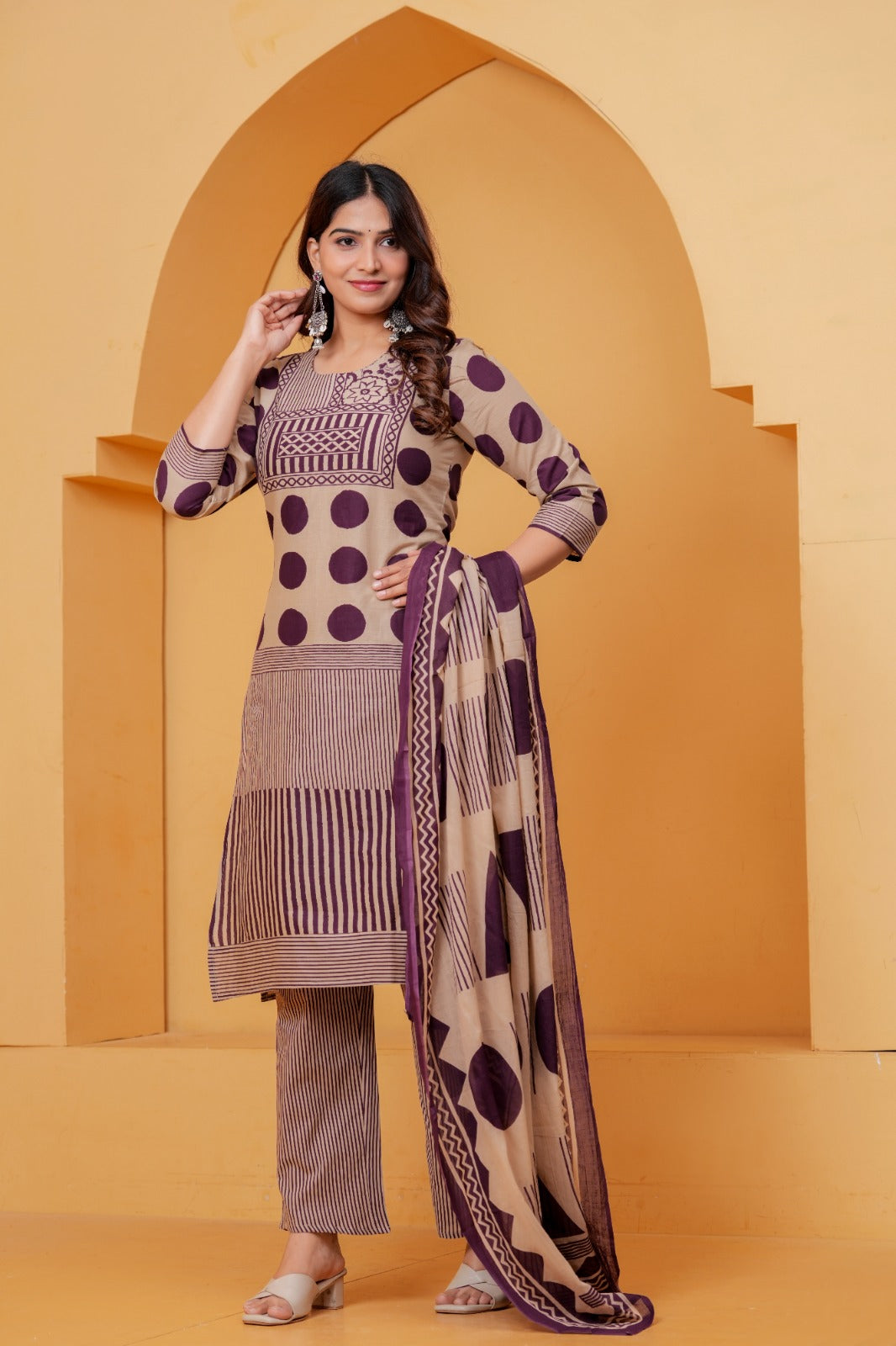Women’s Beige & Purple Printed Kurta Pant Dupatta Set | Ethnic 3-Piece Suit Set