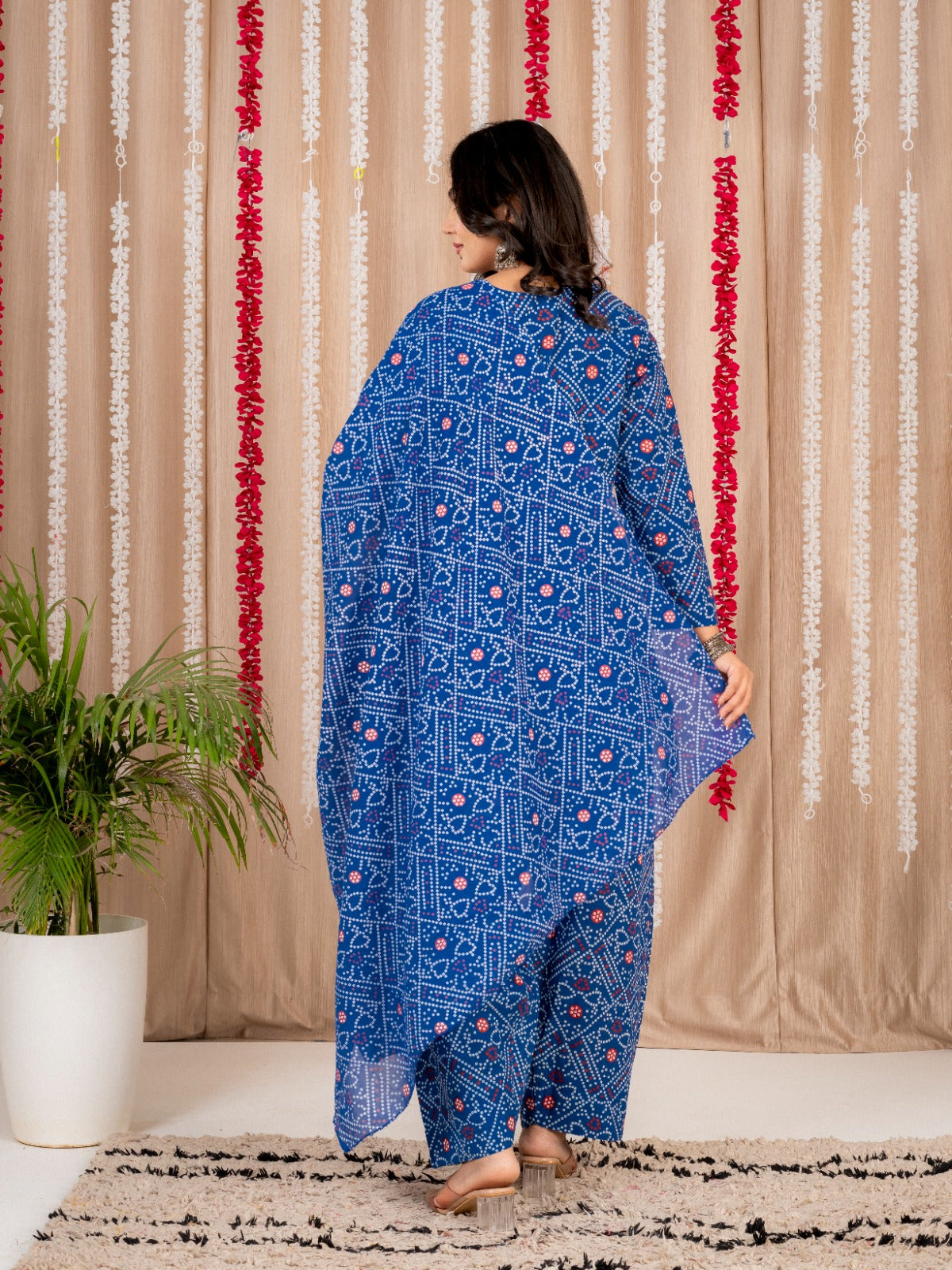 Blue Printed Kurta Pant Dupatta Set | Stylish 3-Piece Ethnic Wear with Geometric Print