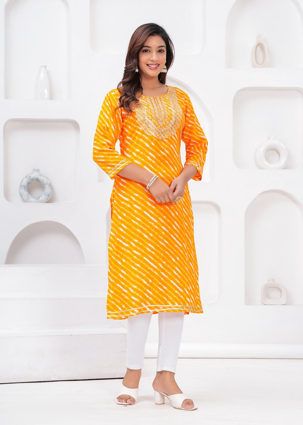 Women’s Mustard Mustard Leheriya Printed & Striped Rayon Straight Kurti
