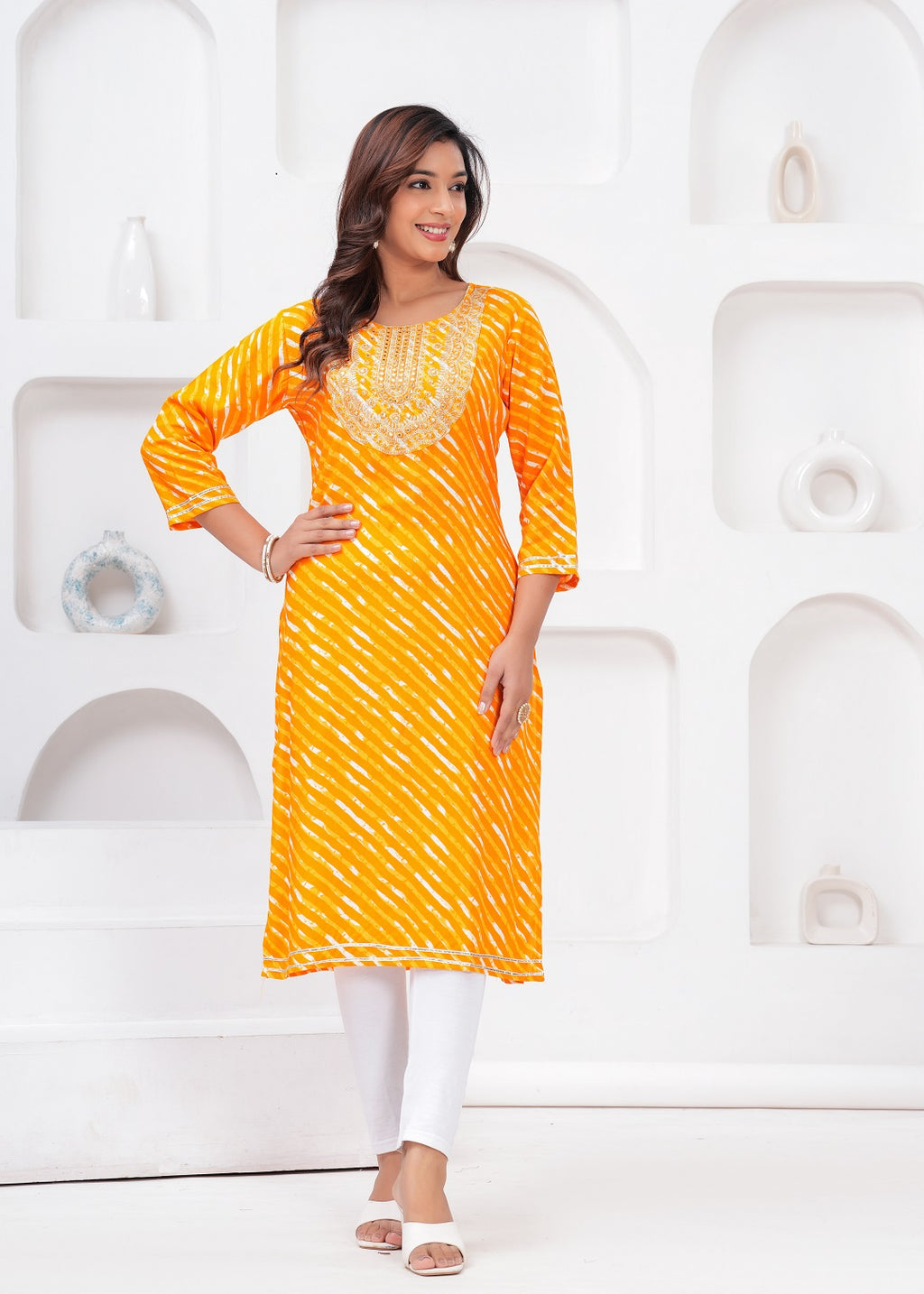 Women’s Mustard Mustard Leheriya Printed & Striped Rayon Straight Kurti